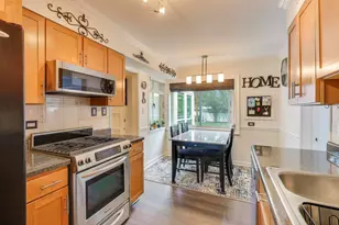 3226 Sprucewood Rd, Wilmette, IL 60091 - Photo 17