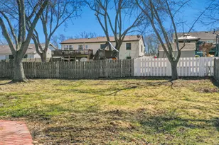 715 Surryse Rd, Lake Zurich, IL 60047 - Photo 21