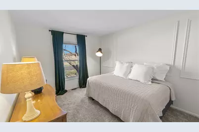 715 Surryse Road, Lake Zurich, IL 60047 - Photo 17