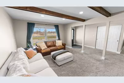 715 Surryse Road, Lake Zurich, IL 60047 - Photo 5