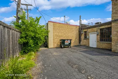 6712 N Crawford Avenue, Lincolnwood, IL 60712 - Photo 19