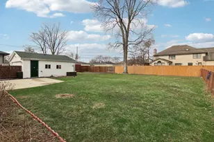 7416 S Thomas Ave, Bridgeview, IL 60455 - Photo 29