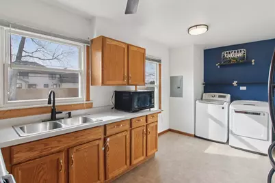 7416 S Thomas Avenue, Bridgeview, IL 60455 - Photo 15