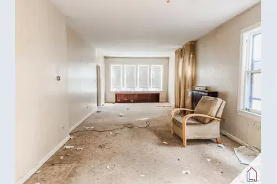 8640 S Bennett Avenue, Chicago, IL 60617 - Photo 3