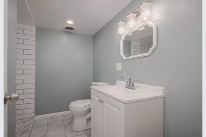 2912 N 74th Avenue, Elmwood Park, IL 60707 - Photo 27