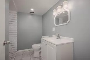 2912 N 74th Ave, Elmwood Park, IL 60707 - Photo 27