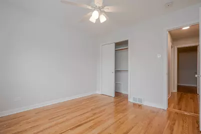 2912 N 74th Avenue, Elmwood Park, IL 60707 - Photo 9