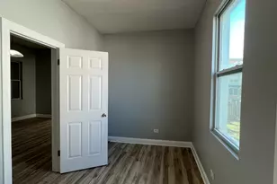 7349 S Evans Ave, Chicago, IL 60619 - Photo 9