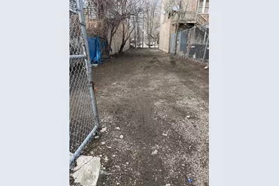 1719 E 79th Street, Chicago, IL 60649 - Photo 1