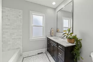 5009 W Catalpa Ave, Chicago, IL 60630 - Photo 11