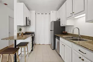 125 S Jefferson St, Chicago, IL 60661 - Photo 9