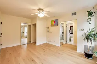 4240 N Clarendon Ave, Chicago, IL 60613 - Photo 7