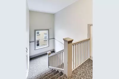 4240 N Clarendon Avenue #404N, Chicago, IL 60613 - Photo 5