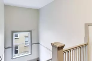 4240 N Clarendon Ave, Chicago, IL 60613 - Photo 5