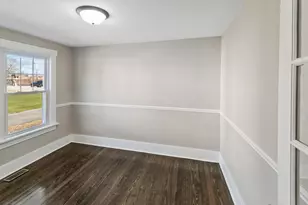 16816 South Park Ave, South Holland, IL 60473 - Photo 9