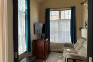 159 Parkview Dr, Wauconda, IL 60084 - Photo 13