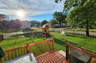 35737 N Hunt Ave, Ingleside, IL 60041 - Photo 9