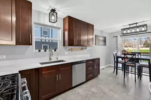 35737 N Hunt Ave, Ingleside, IL 60041 - Photo 15