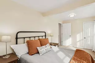 [Address not provided], Evanston, IL 60201 - Photo 19