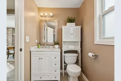 [Address not provided], Evanston, IL 60201 - Photo 11