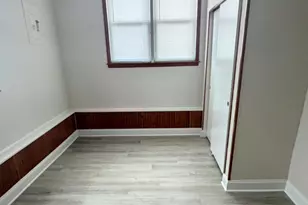 910 Cleary Ave, Joliet, IL 60435 - Photo 3