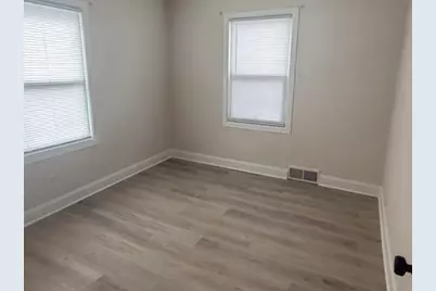 910 Cleary Avenue, Joliet, IL 60435 - Photo 9