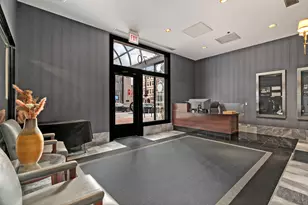 70 W Huron St, Chicago, IL 60654 - Photo 3