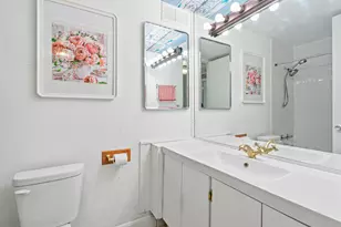 233 E Erie St, Chicago, IL 60611 - Photo 11