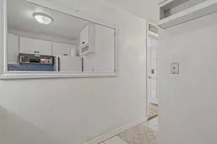 233 E Erie St, Chicago, IL 60611 - Photo 7