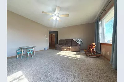 141 Pfitzer Drive, Bradley, IL 60915 - Photo 3