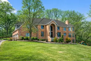 25676 N Canyon Creek Ct, Barrington, IL 60010 - Photo 1