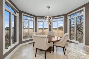 25676 N Canyon Creek Ct, Barrington, IL 60010 - Photo 13