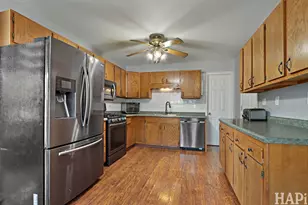 1308 Ridgeway St, Round Lake, IL 60073 - Photo 5