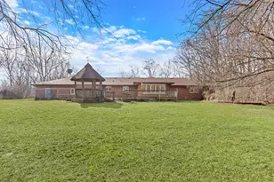 40335 N Mill Creek Rd, Old Mill Creek, IL 60083 - Photo 27