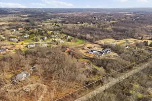 40335 N Mill Creek Rd, Old Mill Creek, IL 60083 - Photo 37