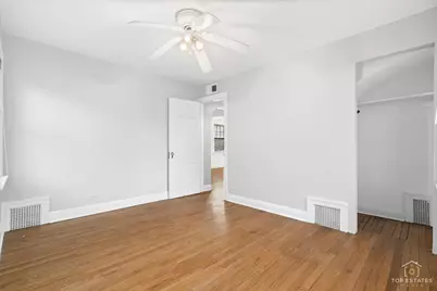 304 E Camp McDonald Road, Prospect Heights, IL 60070 - Photo 15