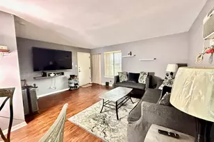 15804 Terrace Dr, Oak Forest, IL 60452 - Photo 13