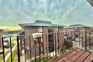 15804 Terrace Dr, Oak Forest, IL 60452 - Photo 11