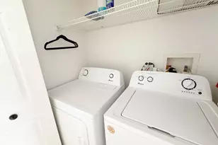 492 Holiday Ln, Hainesville, IL 60073 - Photo 11