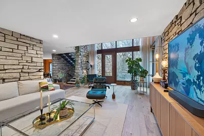 219 Parkview Drive, Bloomington, IL 61701 - Photo 25