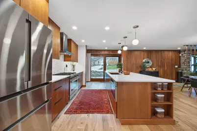 219 Parkview Drive, Bloomington, IL 61701 - Photo 3