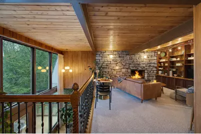 219 Parkview Drive, Bloomington, IL 61701 - Photo 35