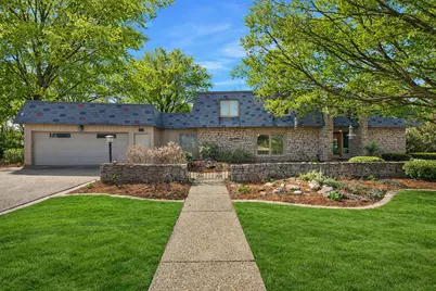 219 Parkview Drive, Bloomington, IL 61701 - Photo 99