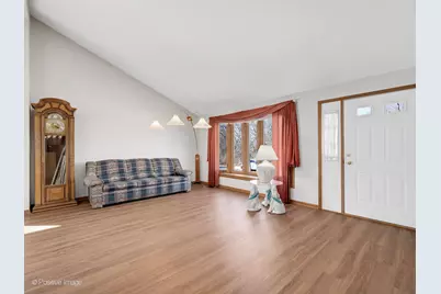 [Address not provided], Winfield, IL 60190 - Photo 3