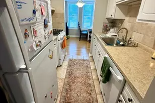 2216 Country Club Dr, Woodridge, IL 60517 - Photo 9