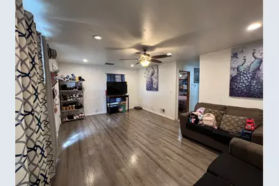 2050 W 52nd Street, Chicago, IL 60609 - Photo 3