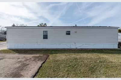 38569 N Sheridan Road #492, Beach Park, IL 60099 - Photo 17