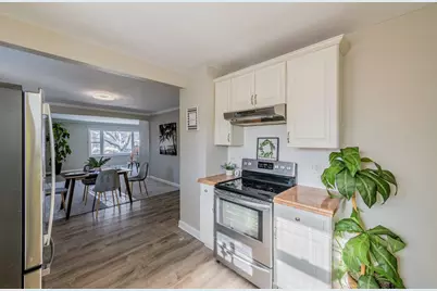 3017 Gabriel Avenue, Zion, IL 60099 - Photo 9