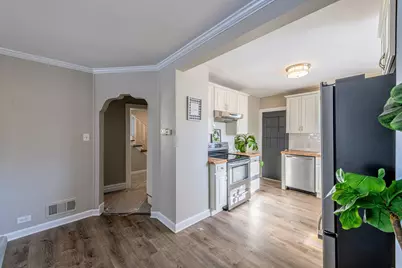 3017 Gabriel Avenue, Zion, IL 60099 - Photo 7