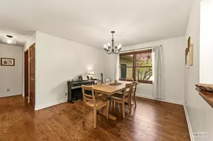 27 Hickory Loop Dr, Sandwich, IL 60548 - Photo 7
